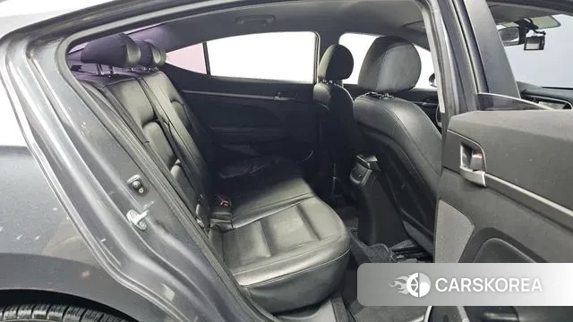 Hyundai Avante AD 2018 Серый из Кореи, фото 3