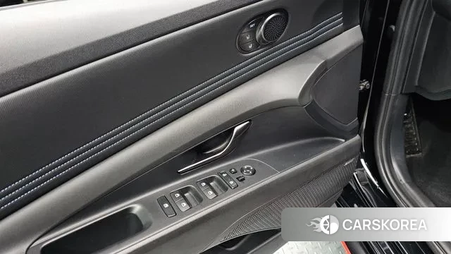 Hyundai Avante (CN7) 2022 Черный из Кореи, фото 3