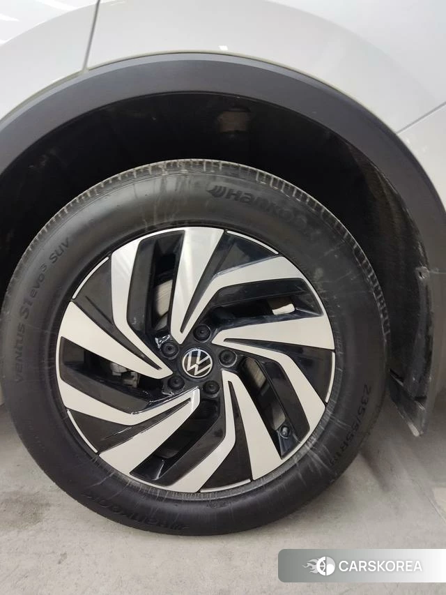 Volkswagen Tiguan L 2023 Белый из Китая, фото 3