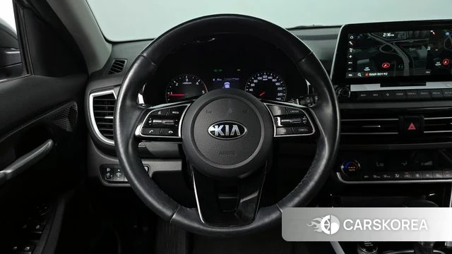 Kia Seltos 2020 Серый из Кореи, фото 3
