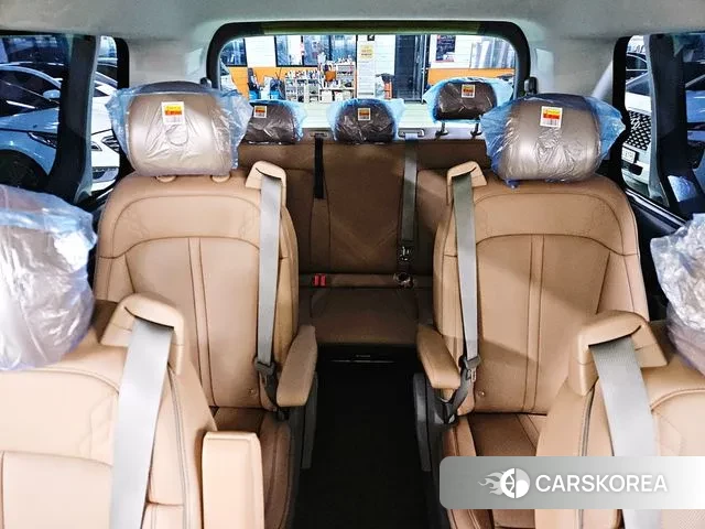 Hyundai Staria 2024 Белый из Кореи, фото 3