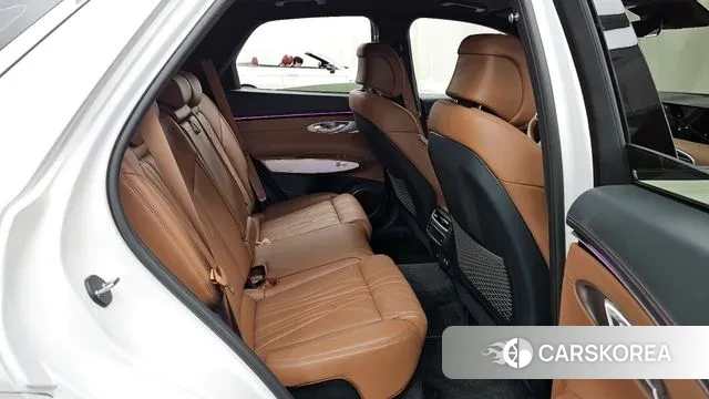 Genesis GV70 2024 Белый из Кореи, фото 3