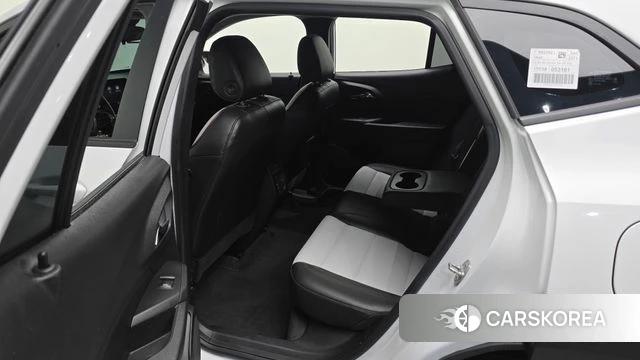 Chevrolet (GM Daewoo) Trax Crossover 2024 Белый из Кореи, фото 3