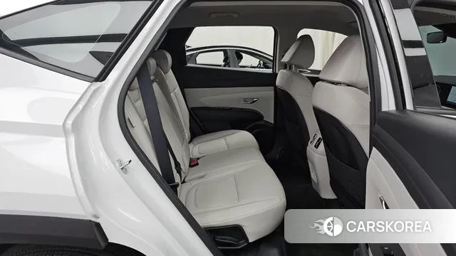 Hyundai The New Tucson (NX4) 2024 Белый из Кореи, фото 3