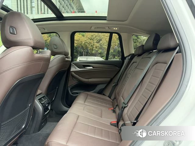 BMW X3 2021 Белый из Китая, фото 3