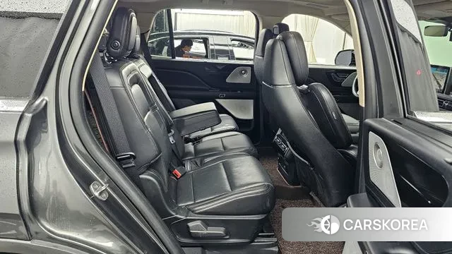 Lincoln Aviator 2nd generation 2020 Серый из Кореи, фото 3