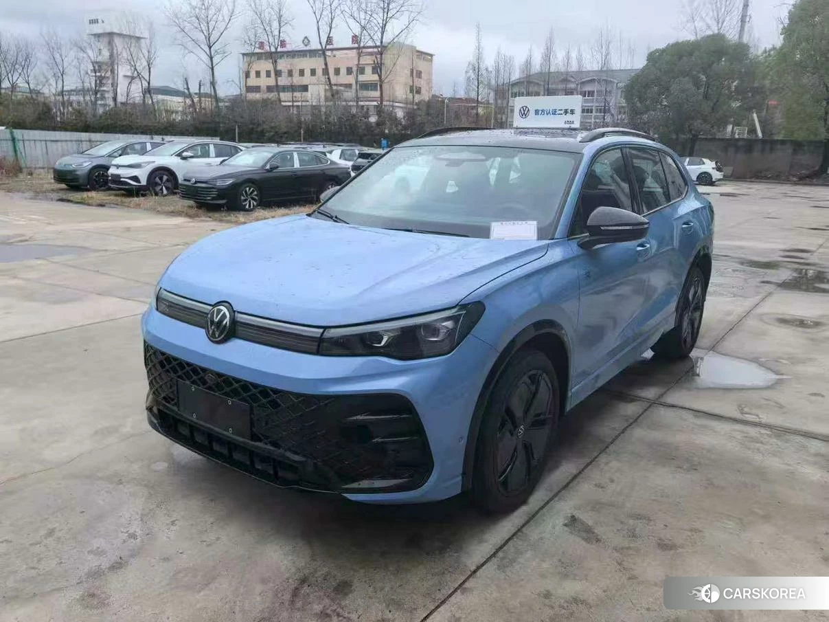 Volkswagen Tiguan L 2024 Синий из Китая, фото 3