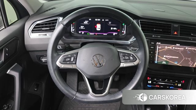 Volkswagen Tiguan second Generation 2022 Серый из Кореи, фото 3