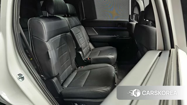 Hyundai Santa Fe (MX5) 2023 Белый из Кореи, фото 3