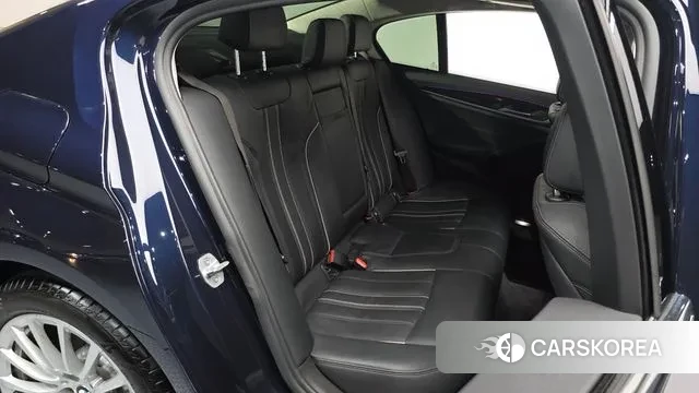BMW 5 Series (G30) 2019 Синий из Кореи, фото 3