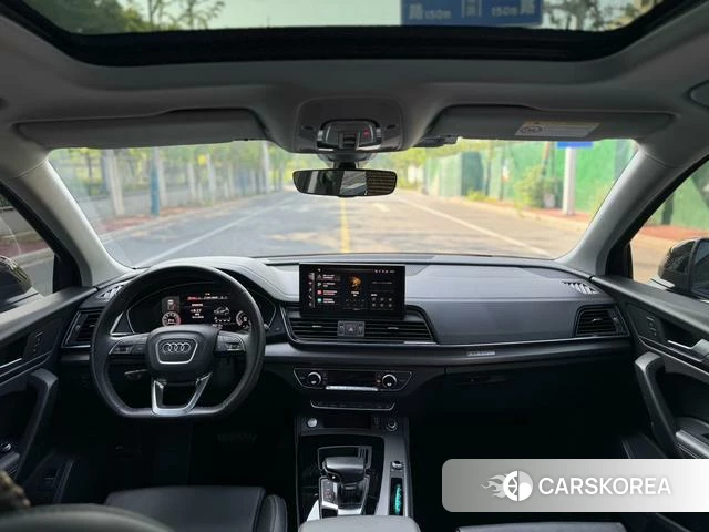Audi Q5L 2023 Черный из Китая, фото 3
