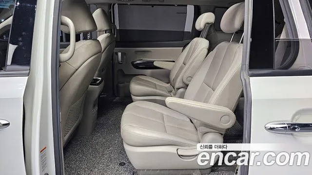 Kia The New Carnival id 2713217 из Кореи 3