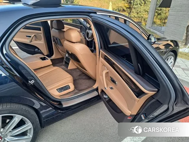 Bentley Flying Spur 2nd Generation 2018 Синий из Кореи, фото 3