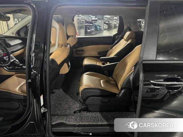 Kia Carnival 4th generation 2022 Черный из Кореи, фото 3