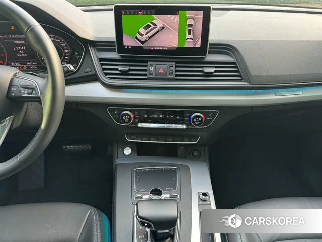 Audi Q5L 2021 Белый из Китая, фото 3