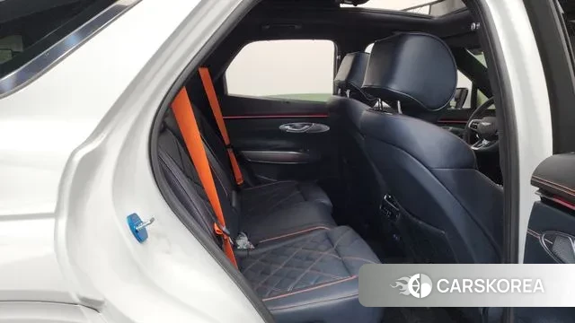 Genesis GV70 2024 Белый из Кореи, фото 3