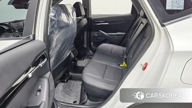 Kia Seltos 2022 Белый из Кореи, фото 3