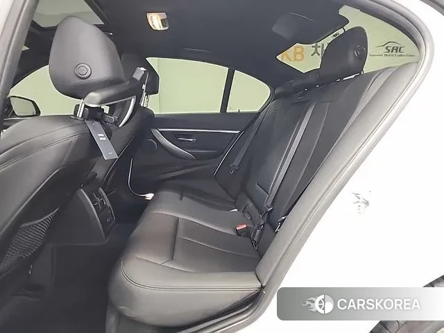 BMW 3 Series (F30) 2018 Белый из Кореи, фото 3