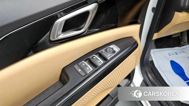 Kia Carnival 4th generation 2023 Белый из Кореи, фото 3