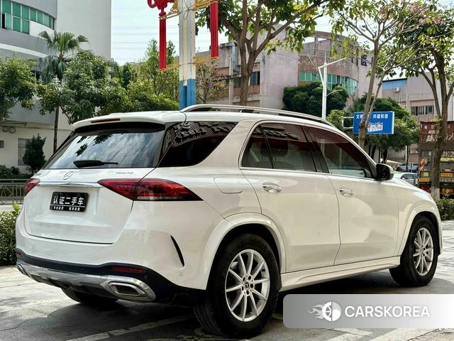 Mercedes-Benz GLE (import) 2019 Белый из Китая, фото 3