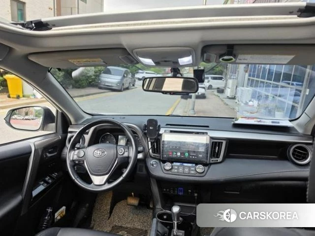 Toyota RAV4 2018 Белый из Кореи, фото 3