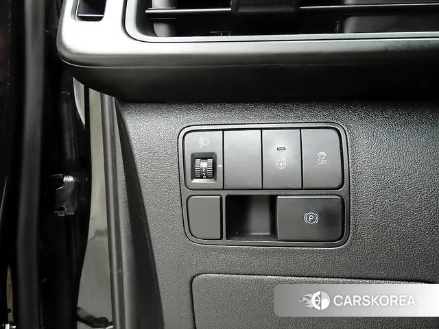 Hyundai Staria 2021 Черный из Кореи, фото 3