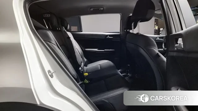 Kia Sportage 4th Generation 2018 Белый из Кореи, фото 3