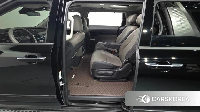 Kia The New Carnival 4th Generation 2025 Черный из Кореи, фото 3