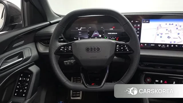 Audi Q5 (80A) 2025 Черный из Кореи, фото 3
