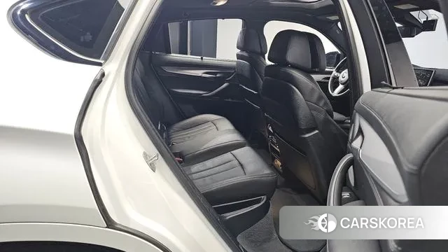 BMW X6 (F16) 2018 Белый из Кореи, фото 3