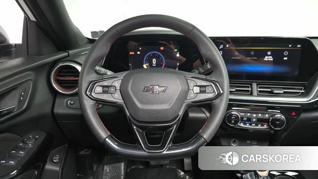 Chevrolet (GM Daewoo) Trax Crossover 2023 Белый из Кореи, фото 3