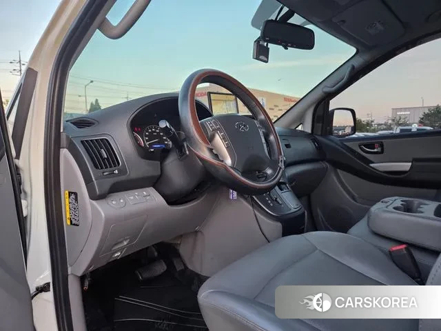 Hyundai The New Grand Starex 2020 Белый из Кореи, фото 3