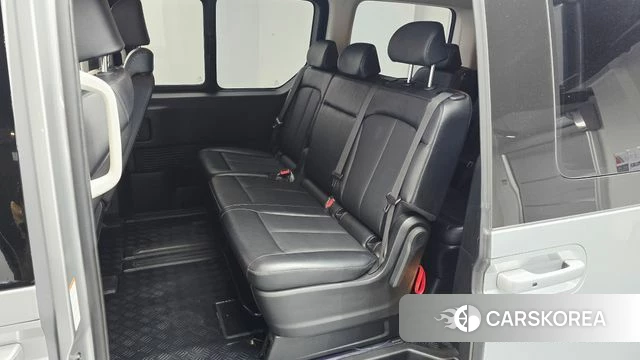 Hyundai Staria 2021 Серебряный из Кореи, фото 3