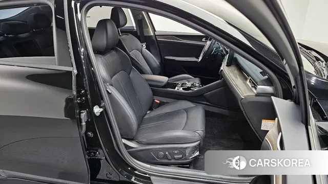 Kia K5 Hybrid 3rd Generation 2022 Черный из Кореи, фото 3