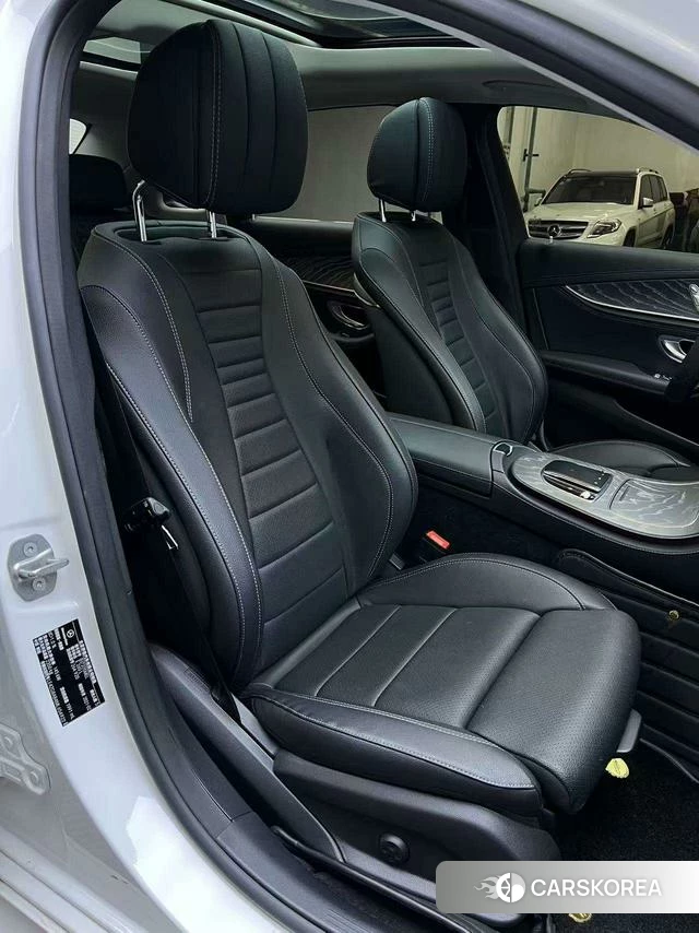 Mercedes-Benz E-class 2021 Белый из Китая, фото 3