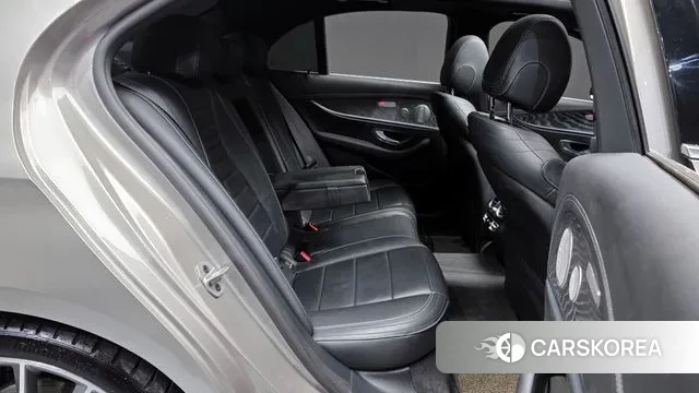 Mercedes-Benz E-Class W213 2020 Песочный из Кореи, фото 3