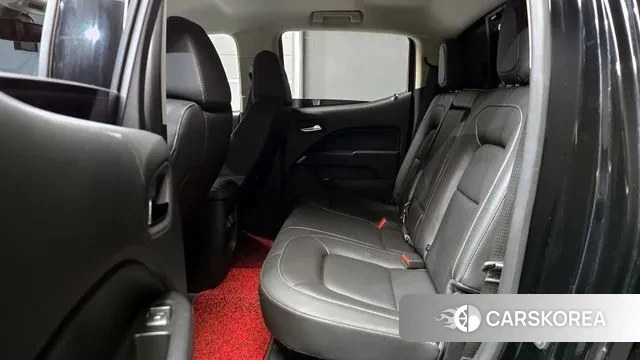 Chevrolet (GM Daewoo) Real New Colorado 2022 Черный из Кореи, фото 3