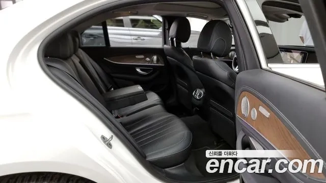 Mercedes-Benz E-Class W213 id 2907777 из Кореи 3