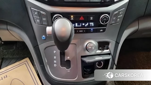 Hyundai The New Grand Starex 2019 Серебряный из Кореи, фото 3