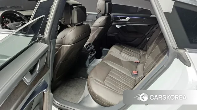 Audi A7 (4K) 2021 Белый из Кореи, фото 3