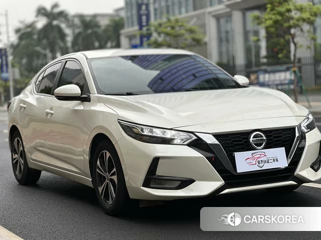 Nissan Xuan Yi 2023 Белый из Китая, фото 3