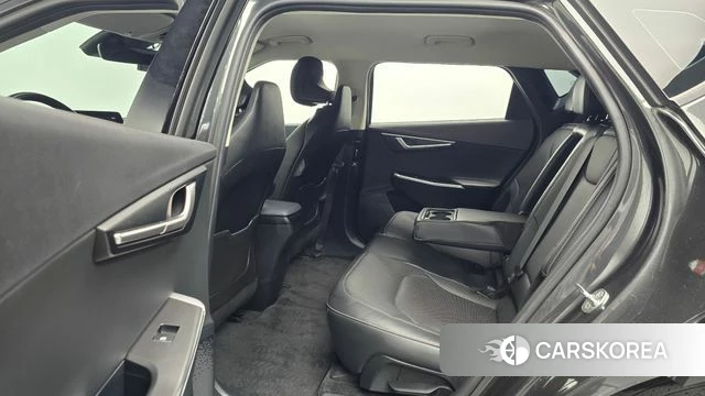 Kia EV6 2022 Черный из Кореи, фото 3