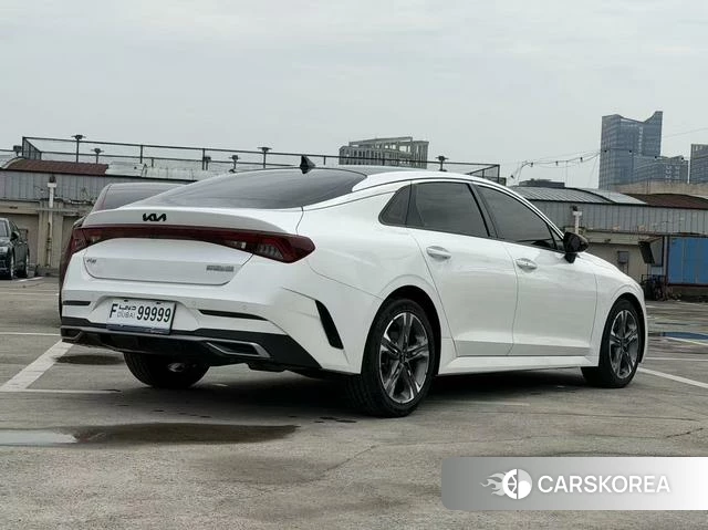 Kia K5 2022 Белый из Китая, фото 3