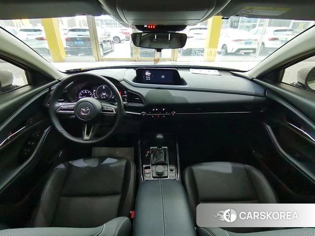 Mazda CX-30 2023 Белый из Китая, фото 3