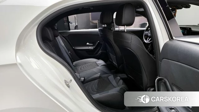 Mercedes-Benz A-Class W177 2019 Белый из Кореи, фото 3