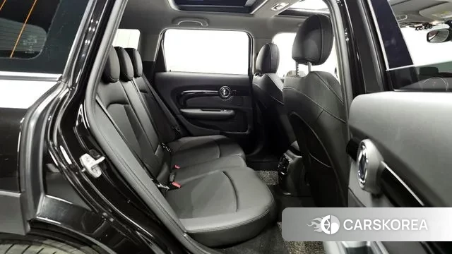 Mini Cooper Clubman 2021 Черный из Кореи, фото 3