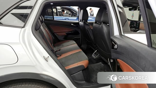 Volkswagen ID.4 2022 Белый из Кореи, фото 3