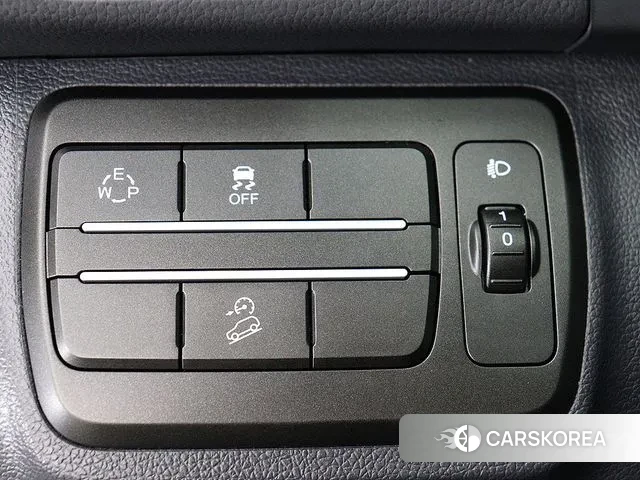 Ssangyong Tivoli Armor 2018 Белый из Кореи, фото 3