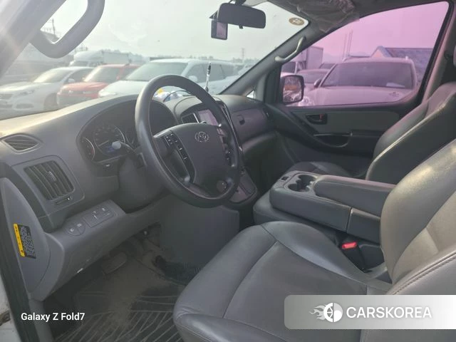 Hyundai The New Grand Starex 2019 Белый из Кореи, фото 3