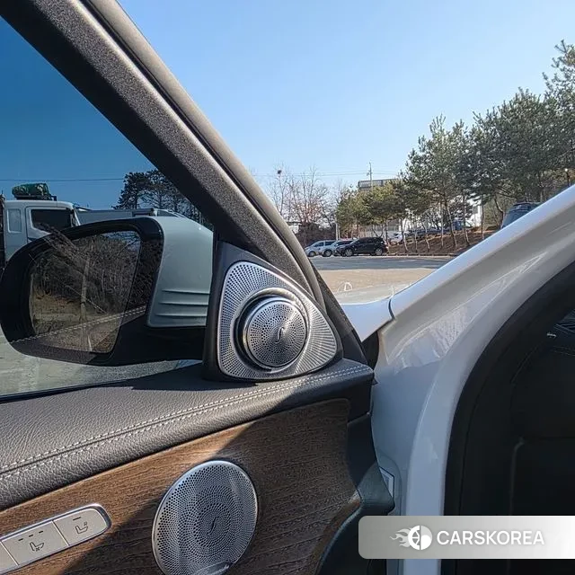 Mercedes-Benz E-Class W213 2022 Белый из Кореи, фото 3